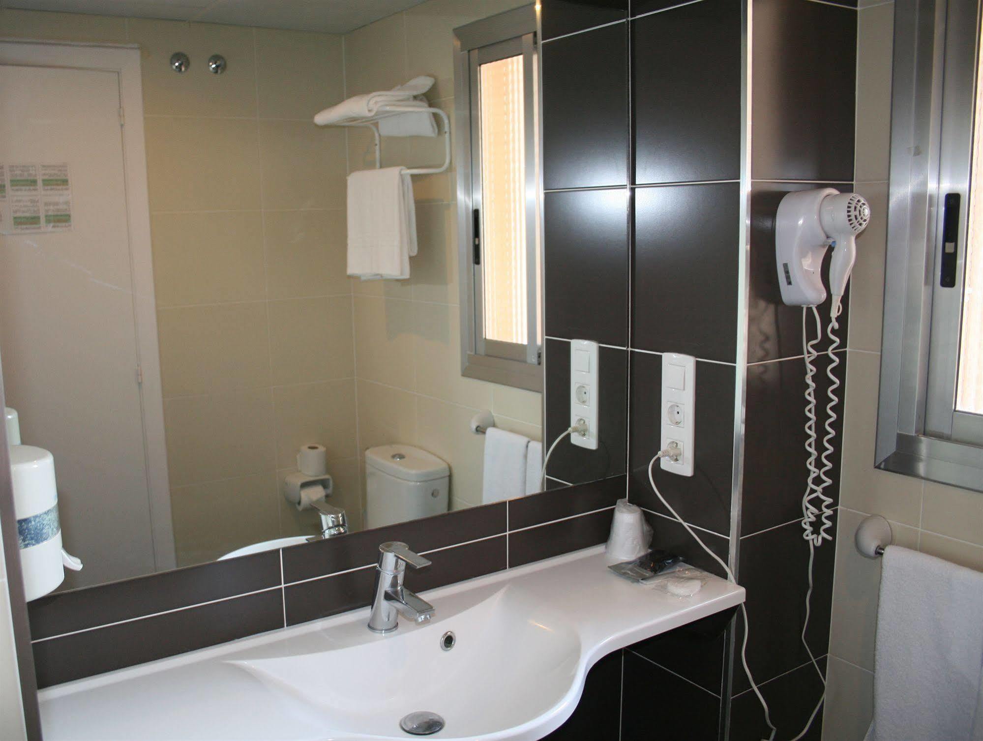 Montreal Hotel Benicàssim Екстериор снимка